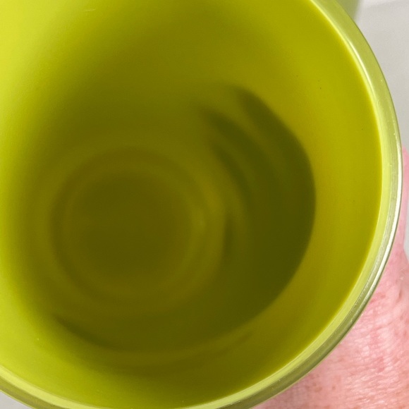 Lime green Starbucks plastic cups/ tumblers set of 3 - Picture 3 of 4